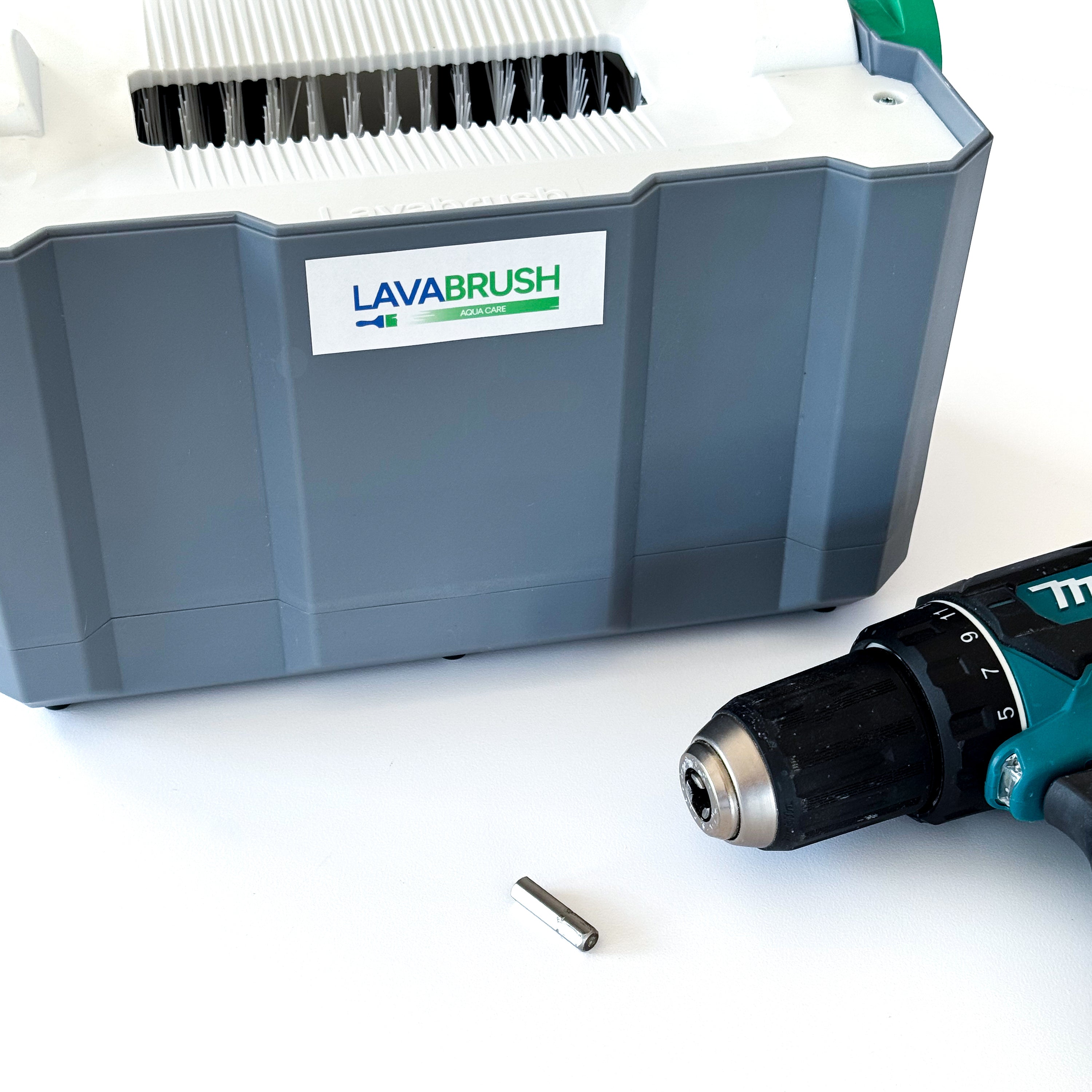 Lavabrush complete kit with brush cleaner, round brush tool, handcrank and bits
